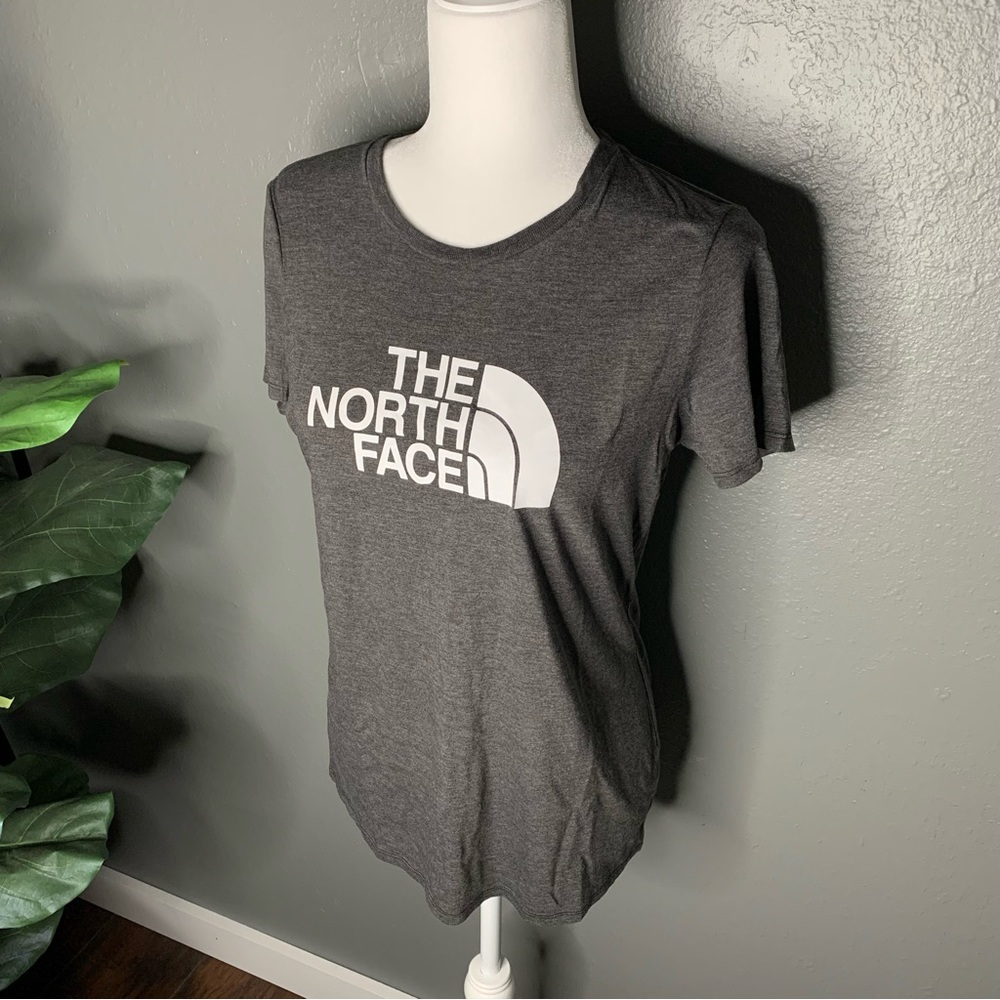North Face Tee - Picture 5 of 9